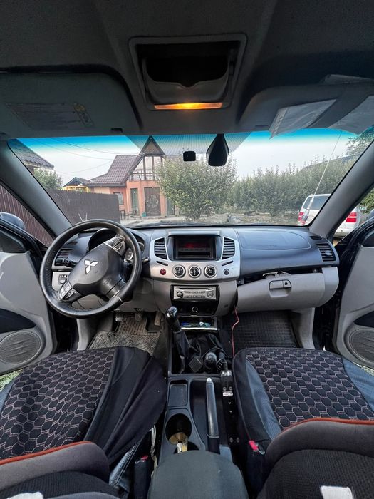 Vand Mitsubishi L200 2011