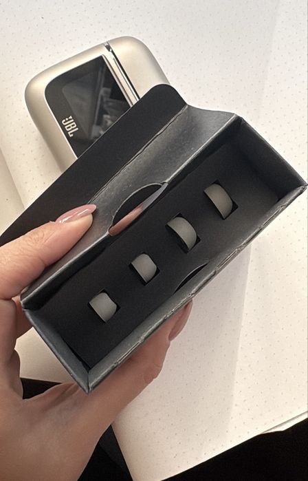 Casti wireless JBL tour pro 2