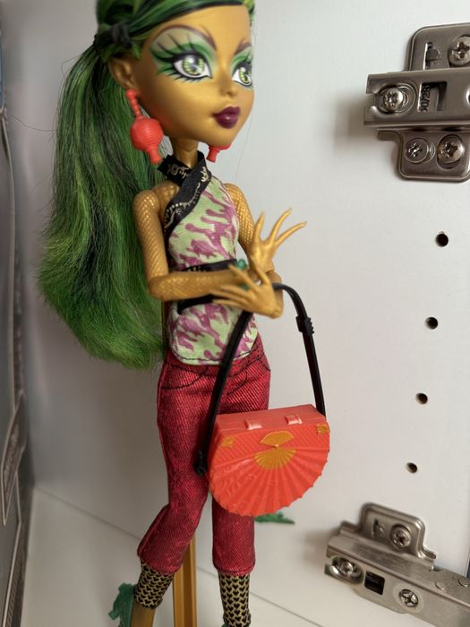 Джинафайер Лонг Monster High