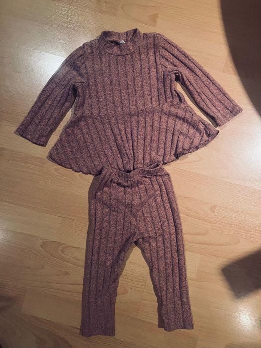 Детски дрешки за момиче в размери 74,80 и 86 см