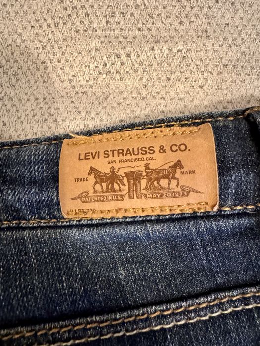 Детски дънки Levis за момичета размер 160см