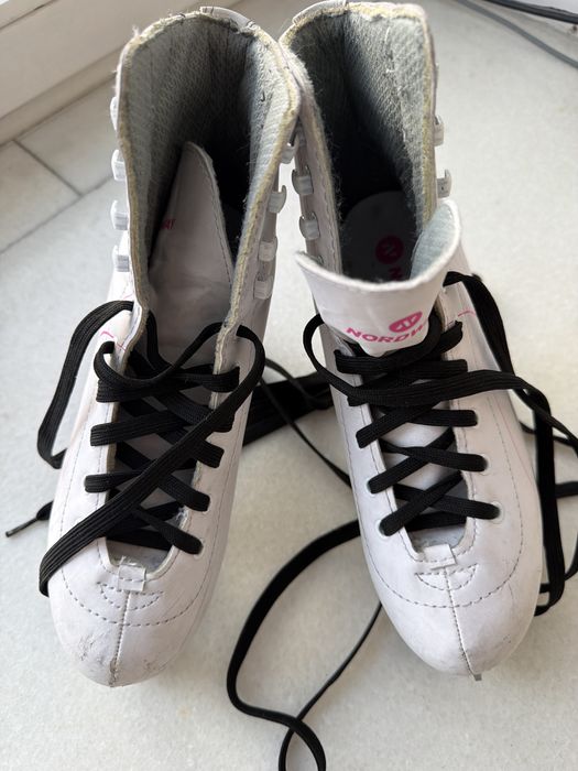 Коньки фигурные женские