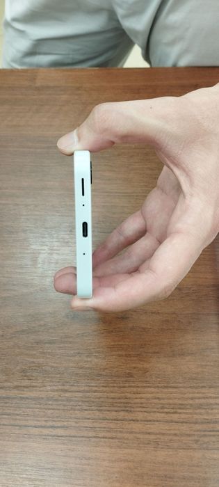 Samsung A26 5G 6 128 yangi 1 hafta ishlagan