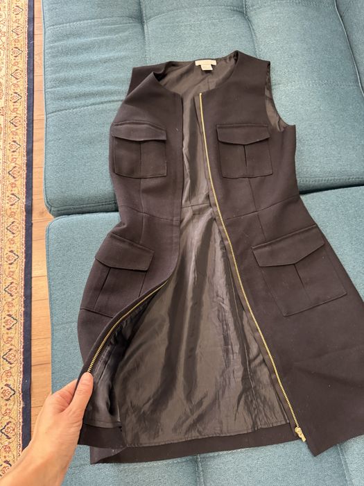 Темно синее платье футляр