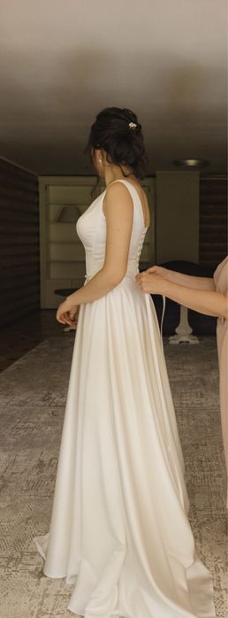 Элегантное свадебное платье