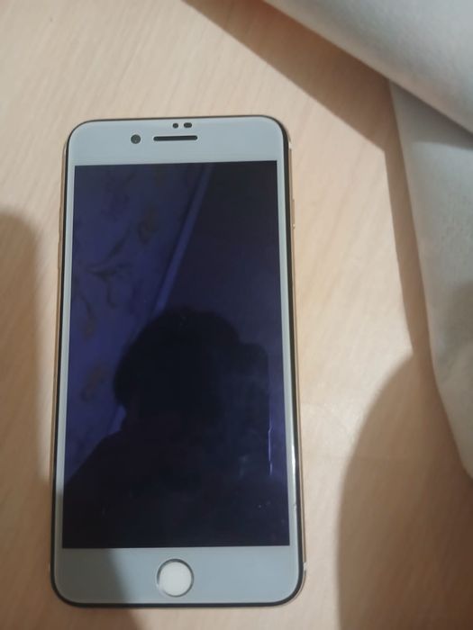 Обменяю iphone 7+