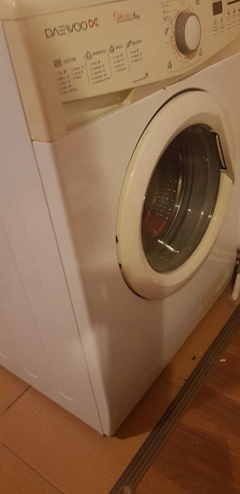 Masina de spalat rufe slim placa electronică defectă/ Daewoo DWDM8031