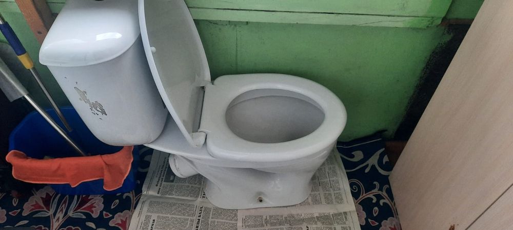 Продам унитаз рабочий