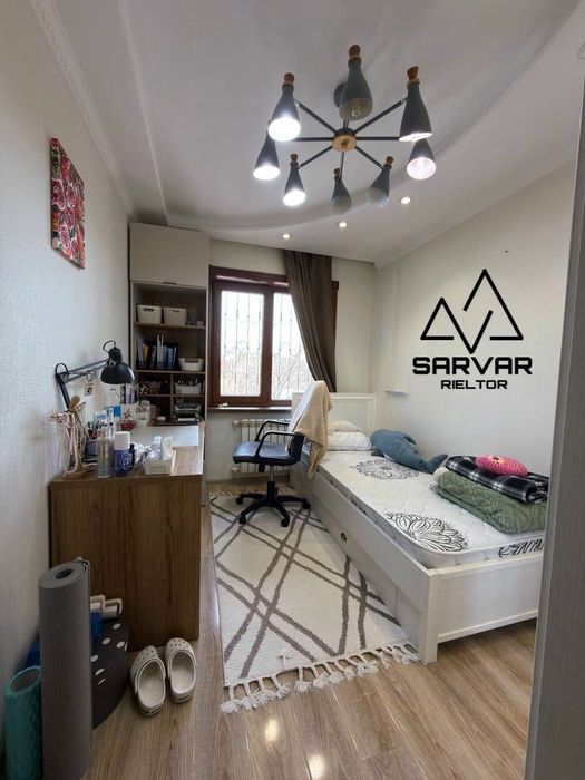 Продам  квартиру на Максима Горького бий