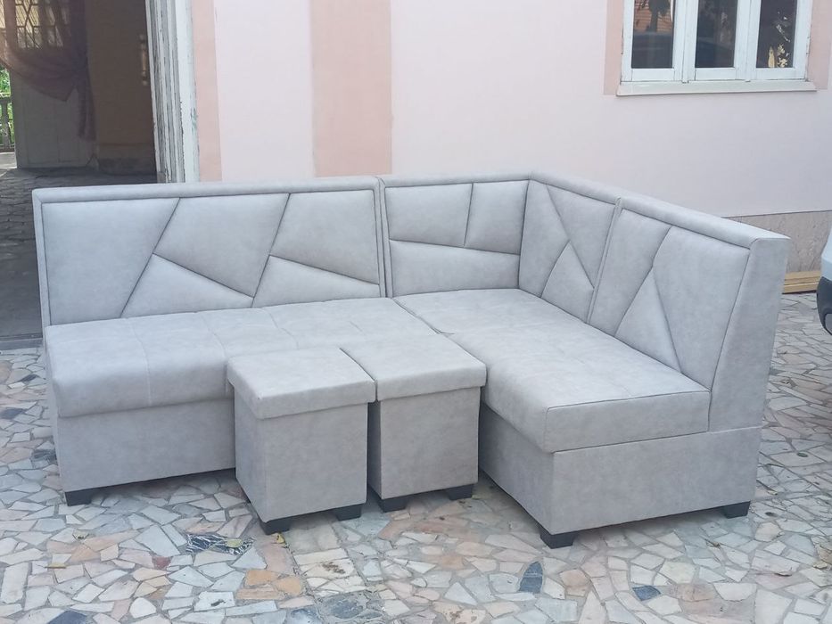 Oshxona uchun yumshoq mebellar sotiladi