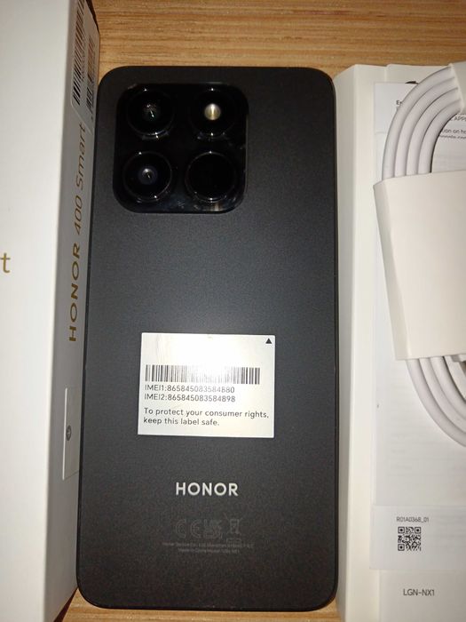 Продавам, НОВ,HONOR 400 SMART ROM128GB RAM 4GB 5G tm Dual Sim