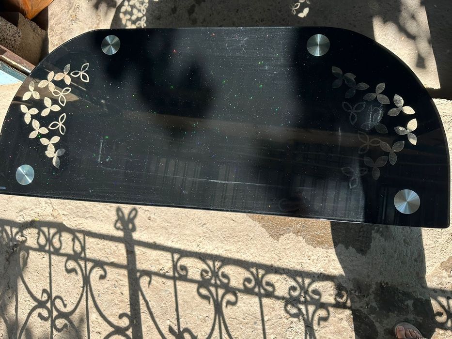 Подставка для телевизоров