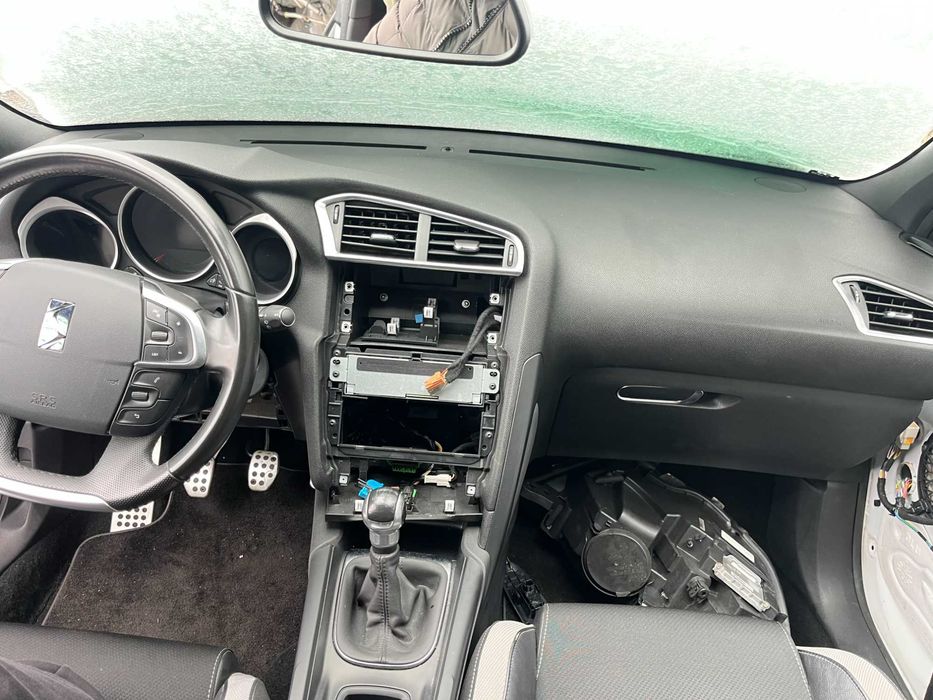 Арматурно табло с Airbag за Citroen DS4/ Ситроен ДС4