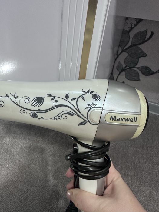 Фен Maxwell в хорошем состоянии