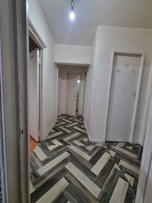 Apartament 2 camere de închiriat | Semi-Mobilat | Zona Fizicienilor