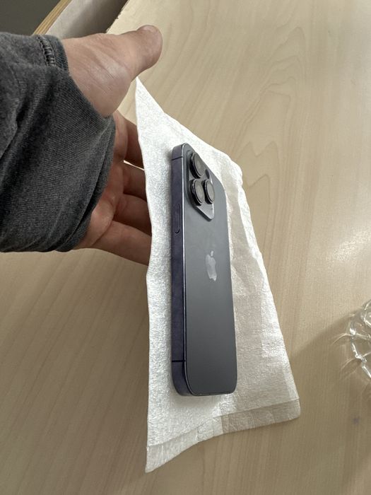 Vand carcasa de iphone 14 pro purple full flex