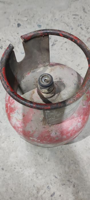 Газовый     балон