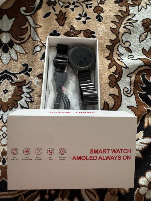 Продам мужские смарт часы.