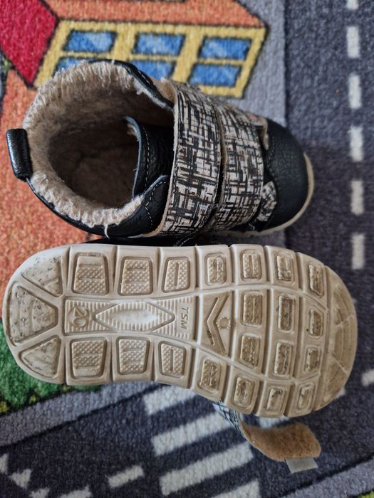 Ghete Ariana, mărimea 20, culoare universala