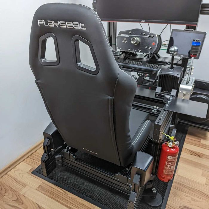 simracing simulator cadru gaming fanatec