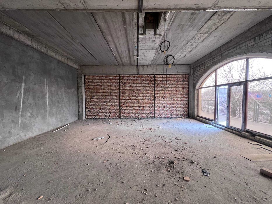 53м2 Узбум Офис|Шоурум|Салон красоты| Бутик|Барбершоп Первая линия