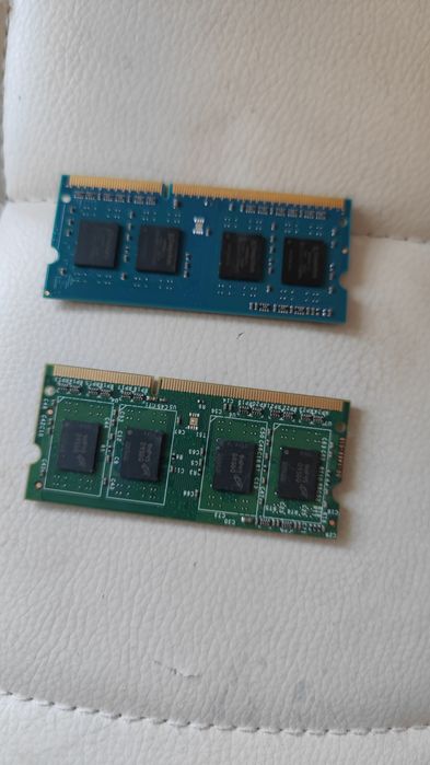 Memorie rami 2× 4gb.  ddr3