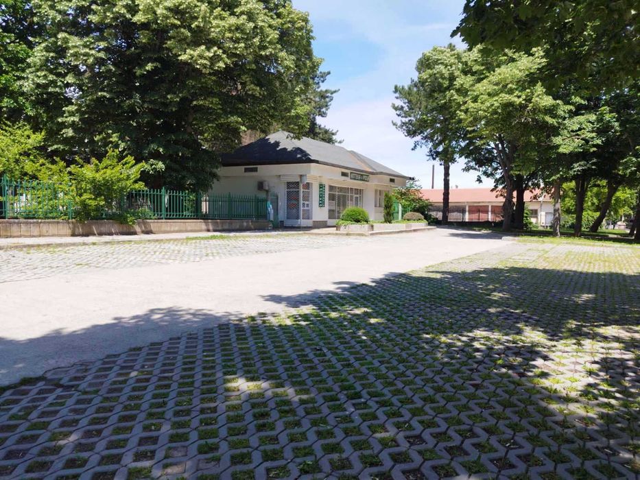 Дава се под наем Офис в Генерал Тошево - 40 кв.м за 204 € - Снимка #23