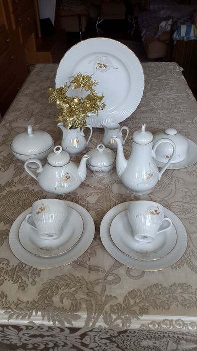 Продам чайный-кофейный сервиз