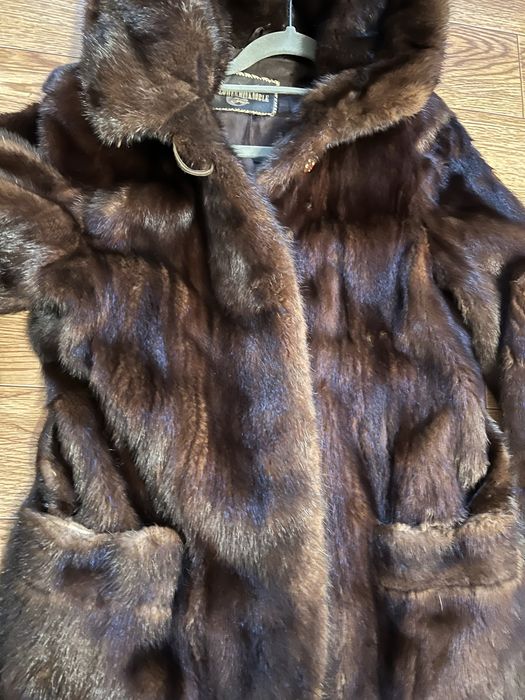 Продам норковую шубу