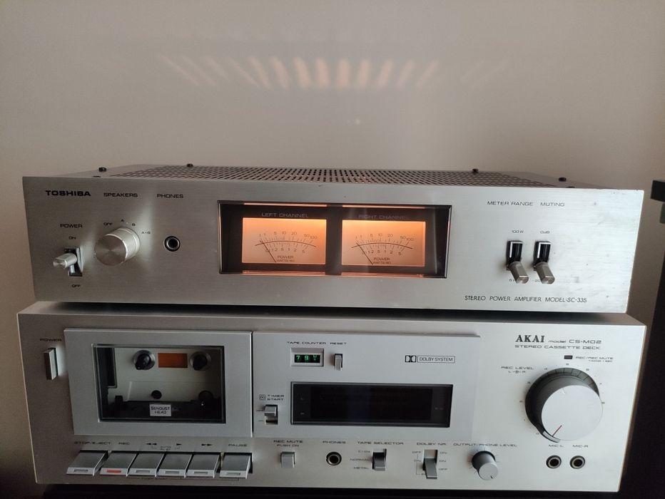 Vând amplificator Toshiba st 335