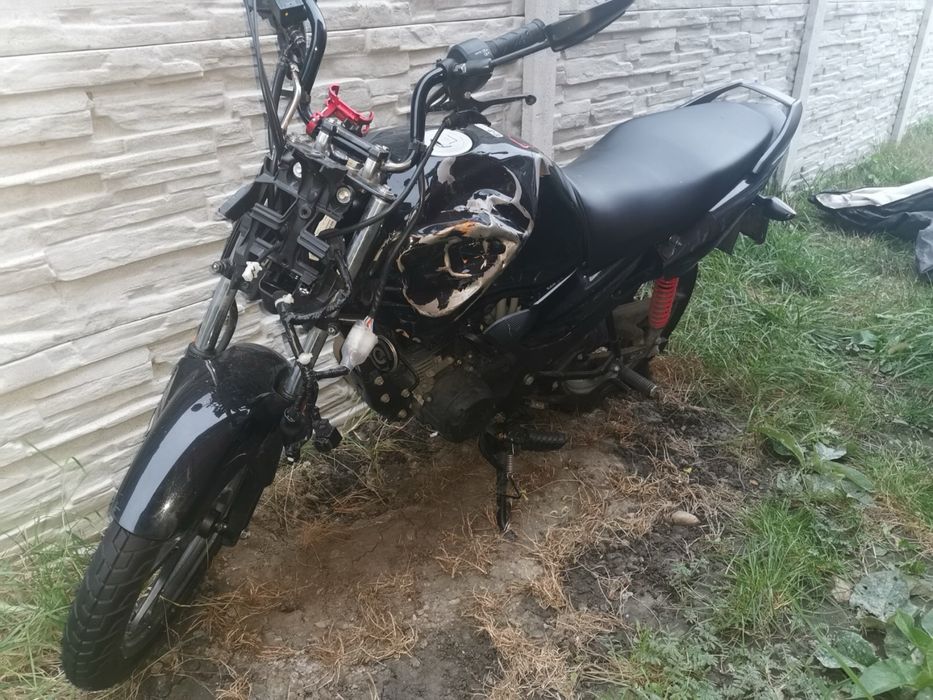 Honda CB125F 2024 avariat