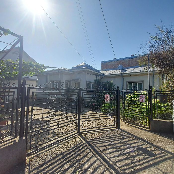 Ploiesti, zona Htl Prahova, dir proprietar, 265 mp utili, 613 mp teren