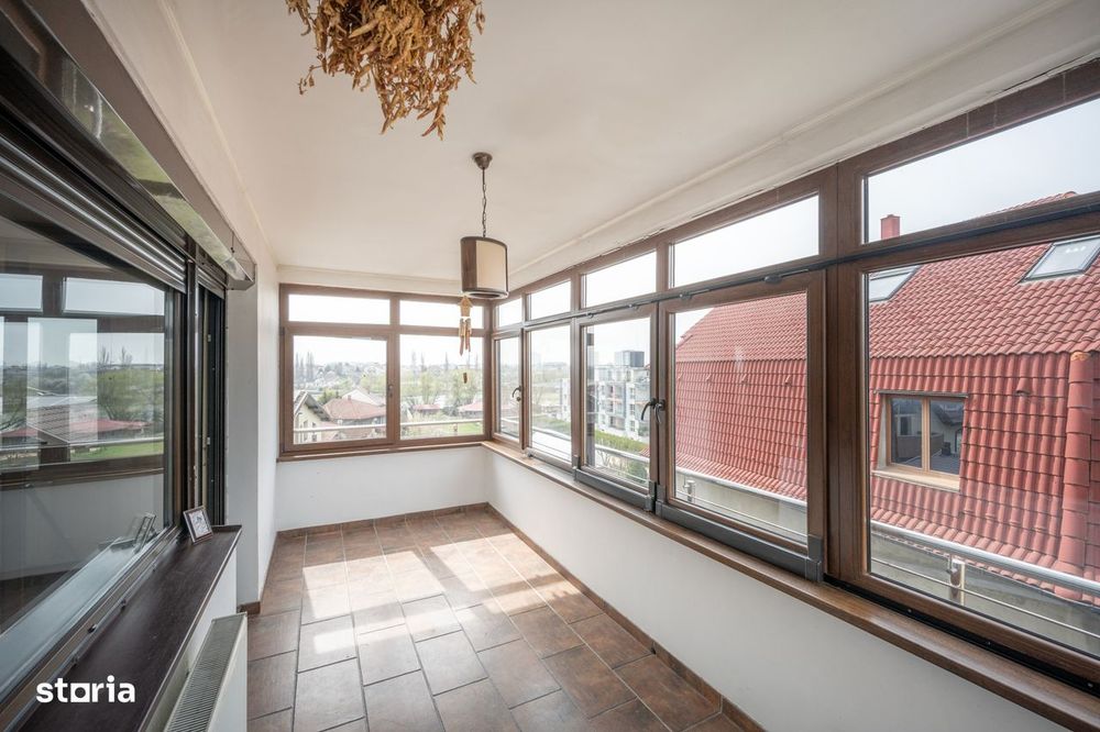 Apartament de  6 camere, 250 mp – 2 parcari- Sisești-Comision 0%