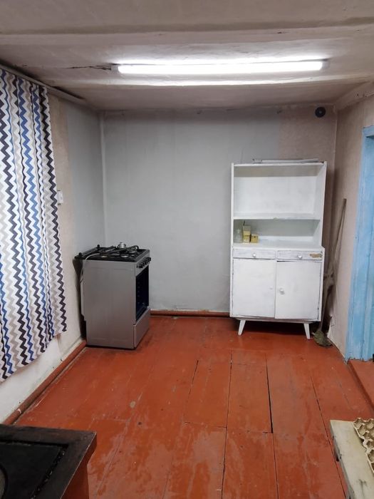 2- бөлмелі үй жалға беріледі