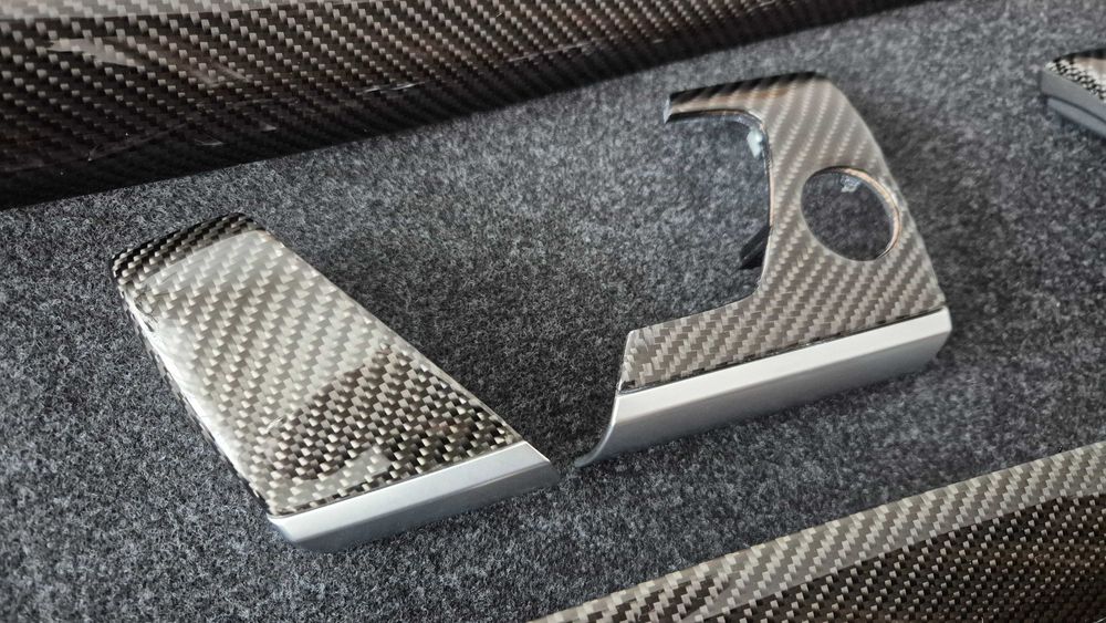 Карбонови интериорни лайсни- комплект за BMW X5, e70