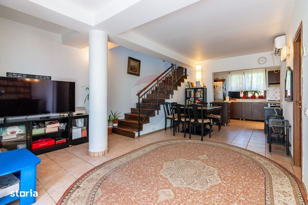 Vilă Excepțională în Tunari