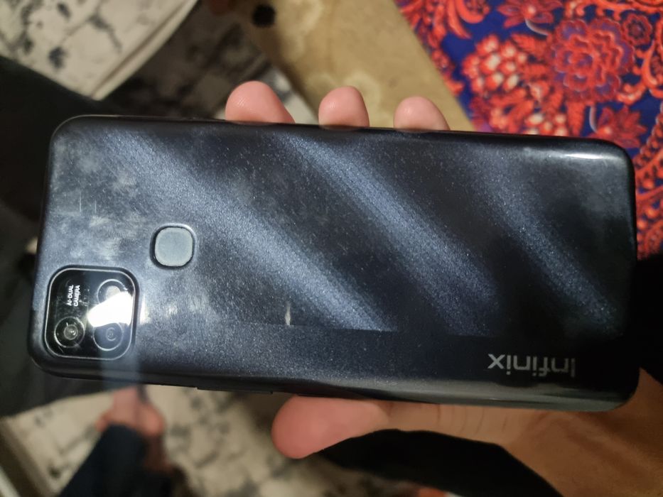 Infinix hot 10i sotiladi