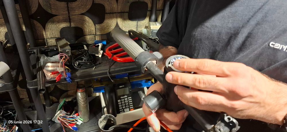 Service Trotinete si Scutere Electrice | Baterii Frane Roti Controller
