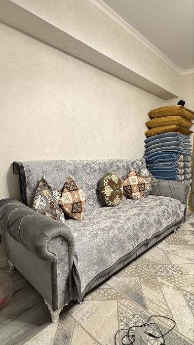 Диван раскладной, серый цвет