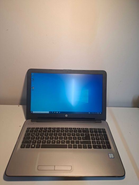 Laptop hp cu i7 6500u, 8 g ddr4 , ssd 256g