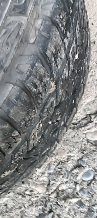 Продам 235/75 R15