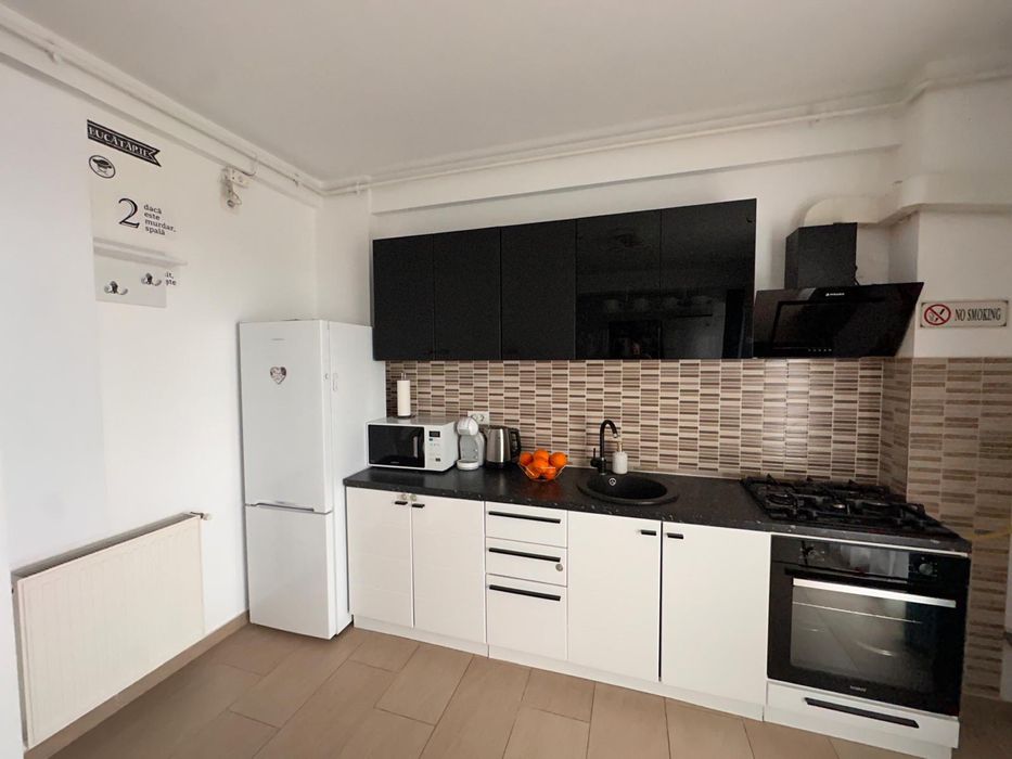 Inchiriez apartament Mamaia Nord