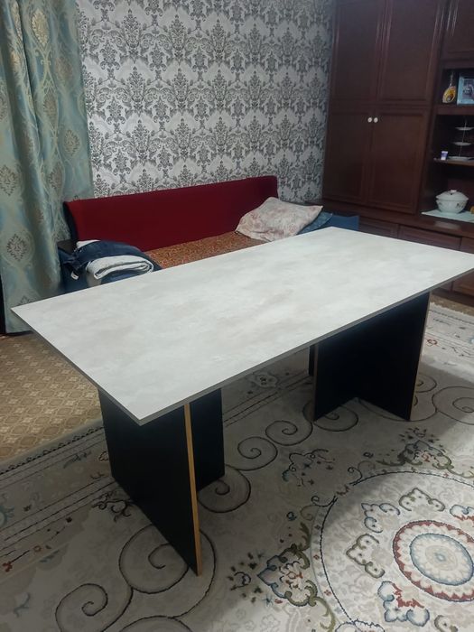 Кухонный   стол.