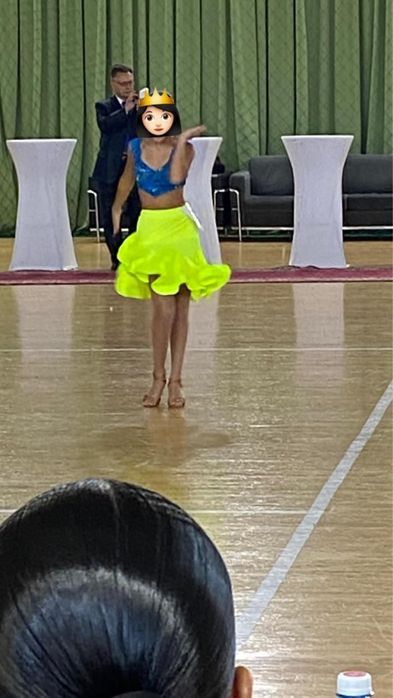 Платье для бальных танцев