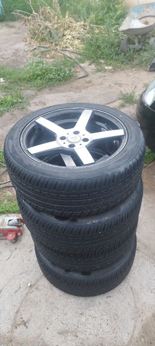 Продам диски с резиной r16
