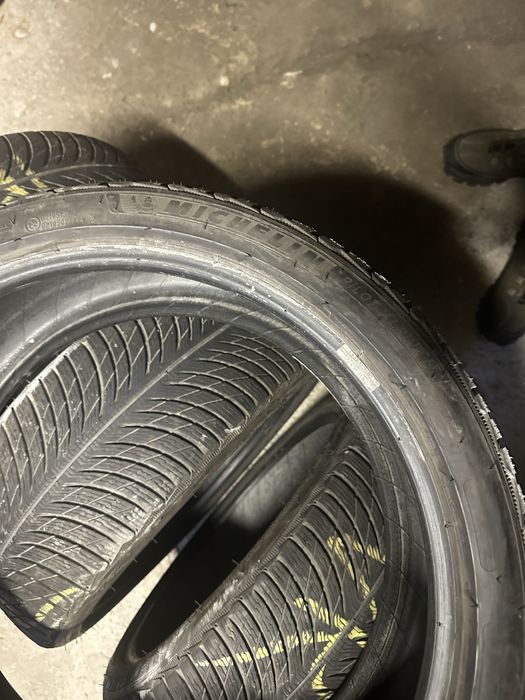 235/35/19- 4бр Mishelin