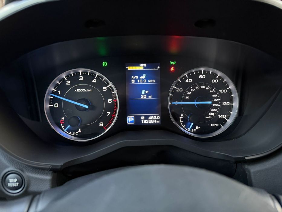 Продам Subaru Accent