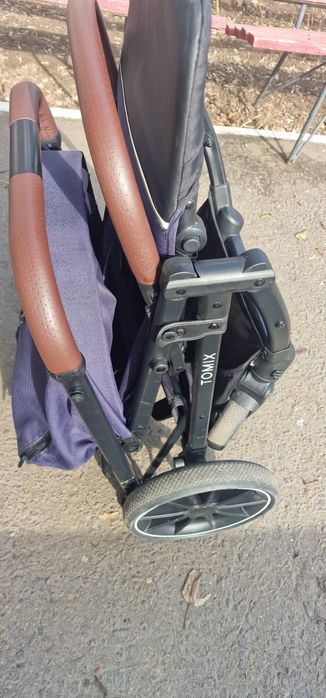 Коляска прогулочная, всесезонная