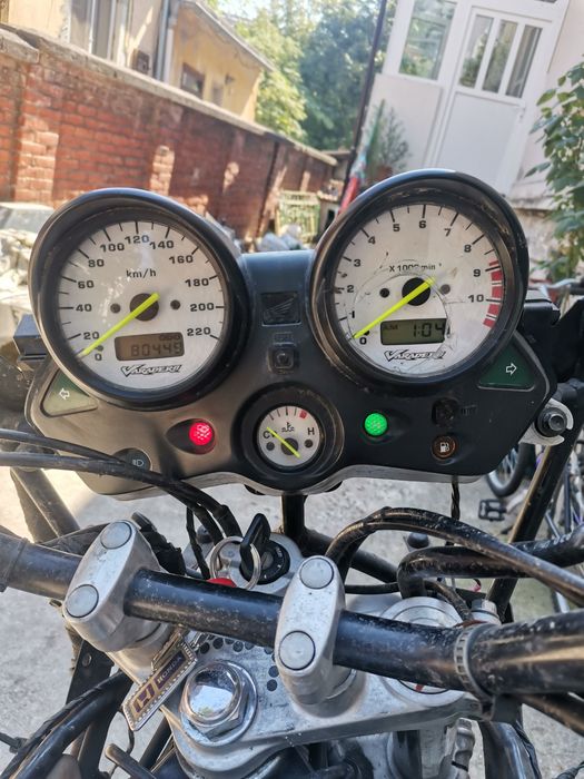 На части Honda Varadero XL 1000 Хонда Варадеро ХЛ