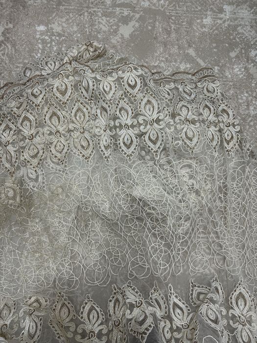 Продам тюль 4.7 м ширина